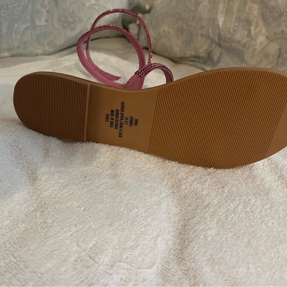 Pink shira rhinestone Steve Madden flats - Picture 5 of 6
